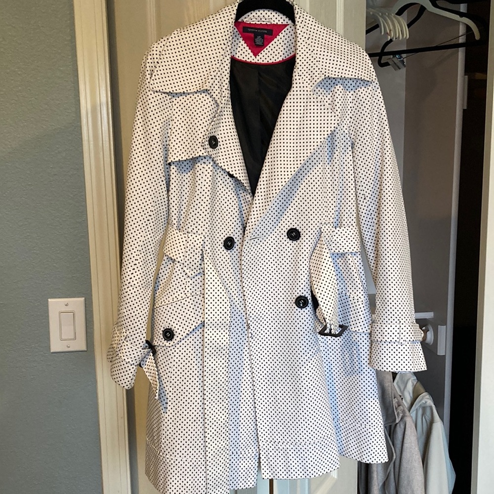 Tommy Hilfiger Trench Coat size Small